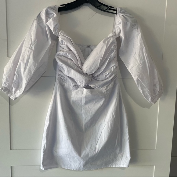 New! Superdown x Revolve Flynn Ruched Sleeve mini Dress white nwt 30150 - Picture 3 of 11
